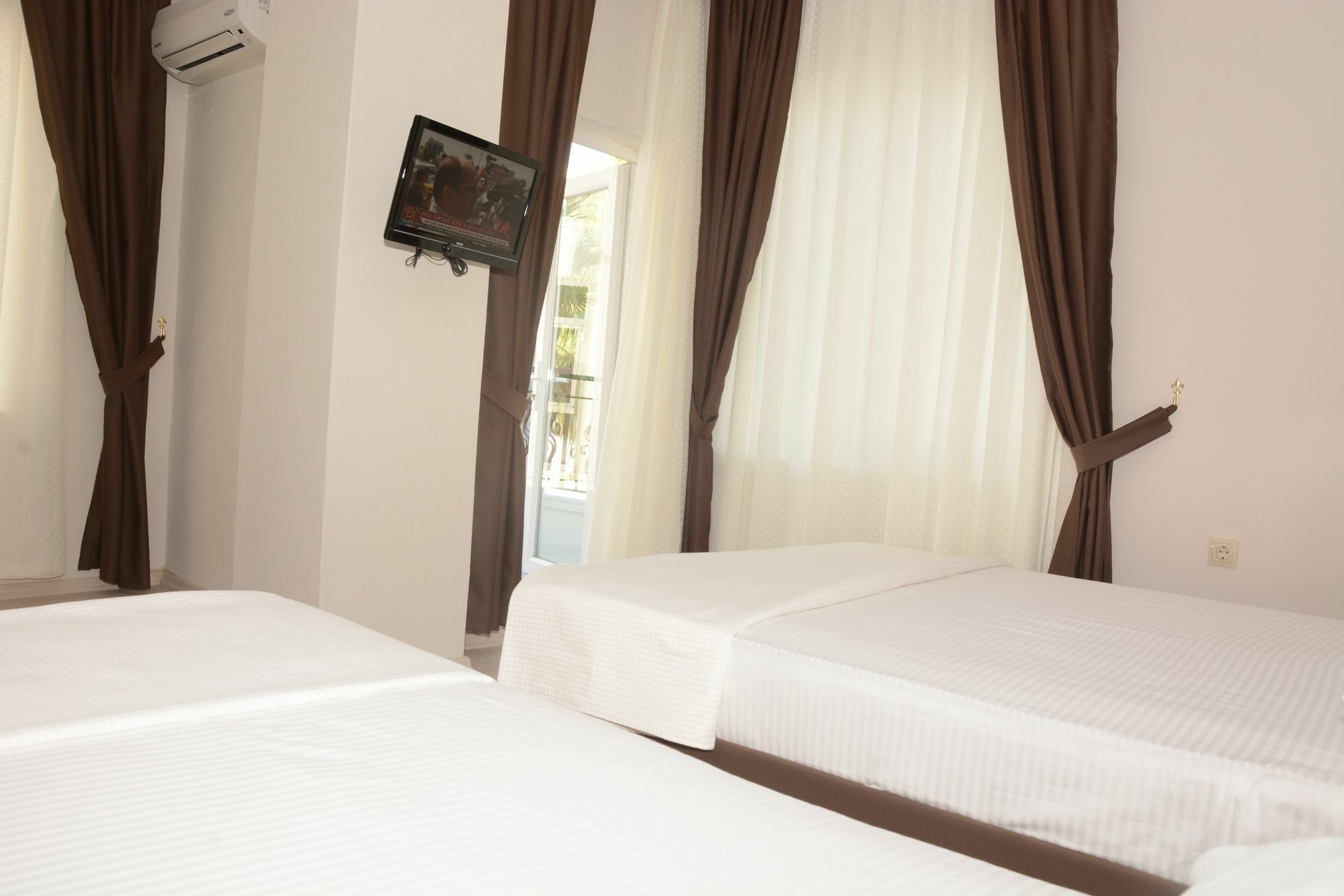 Derin Suit Otel Antalya Exterior foto