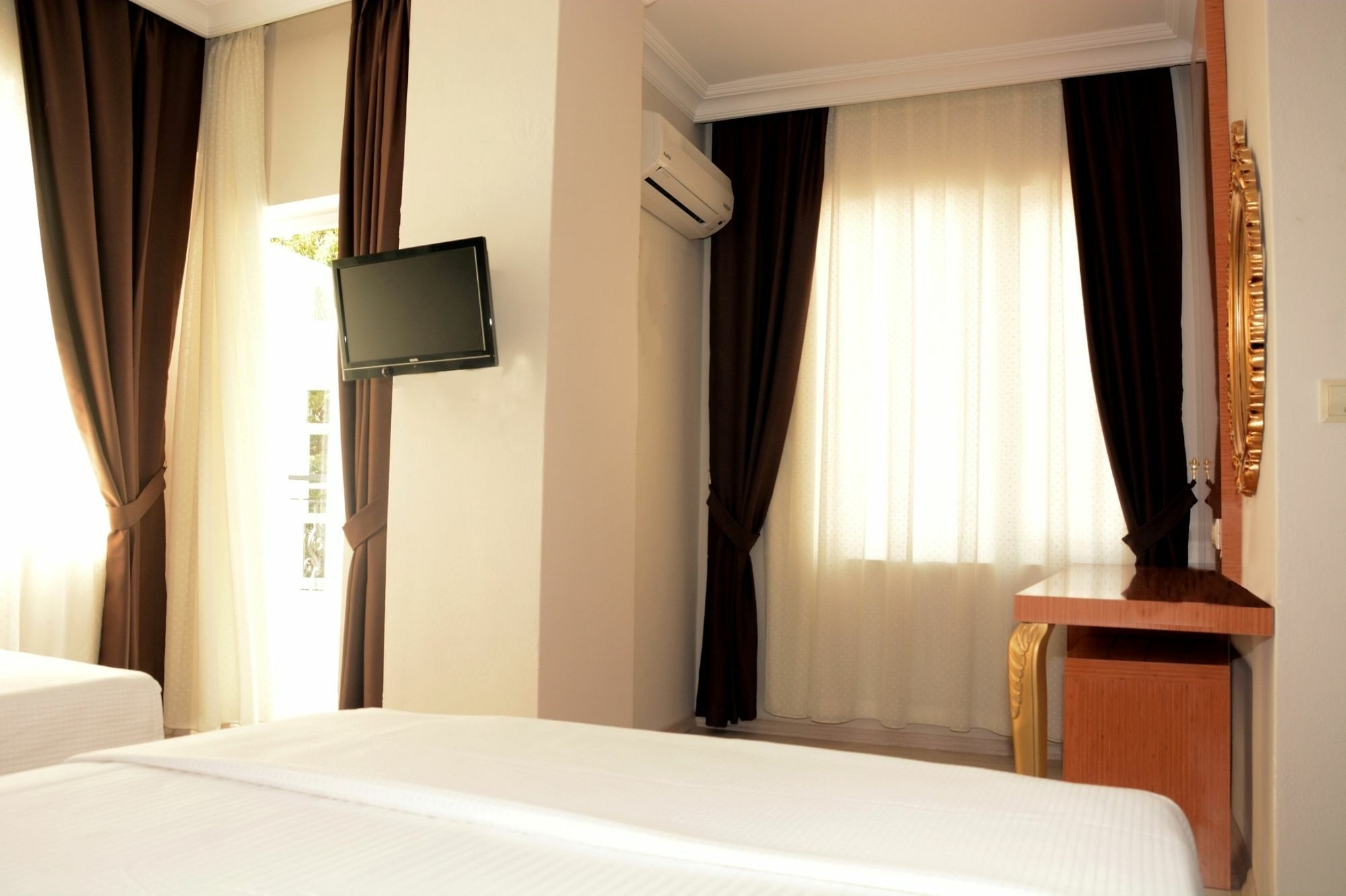 Derin Suit Otel Antalya Exterior foto